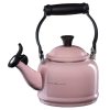 Ấm đun nước Le Creuset Demi 1.1L màu hồng có còi